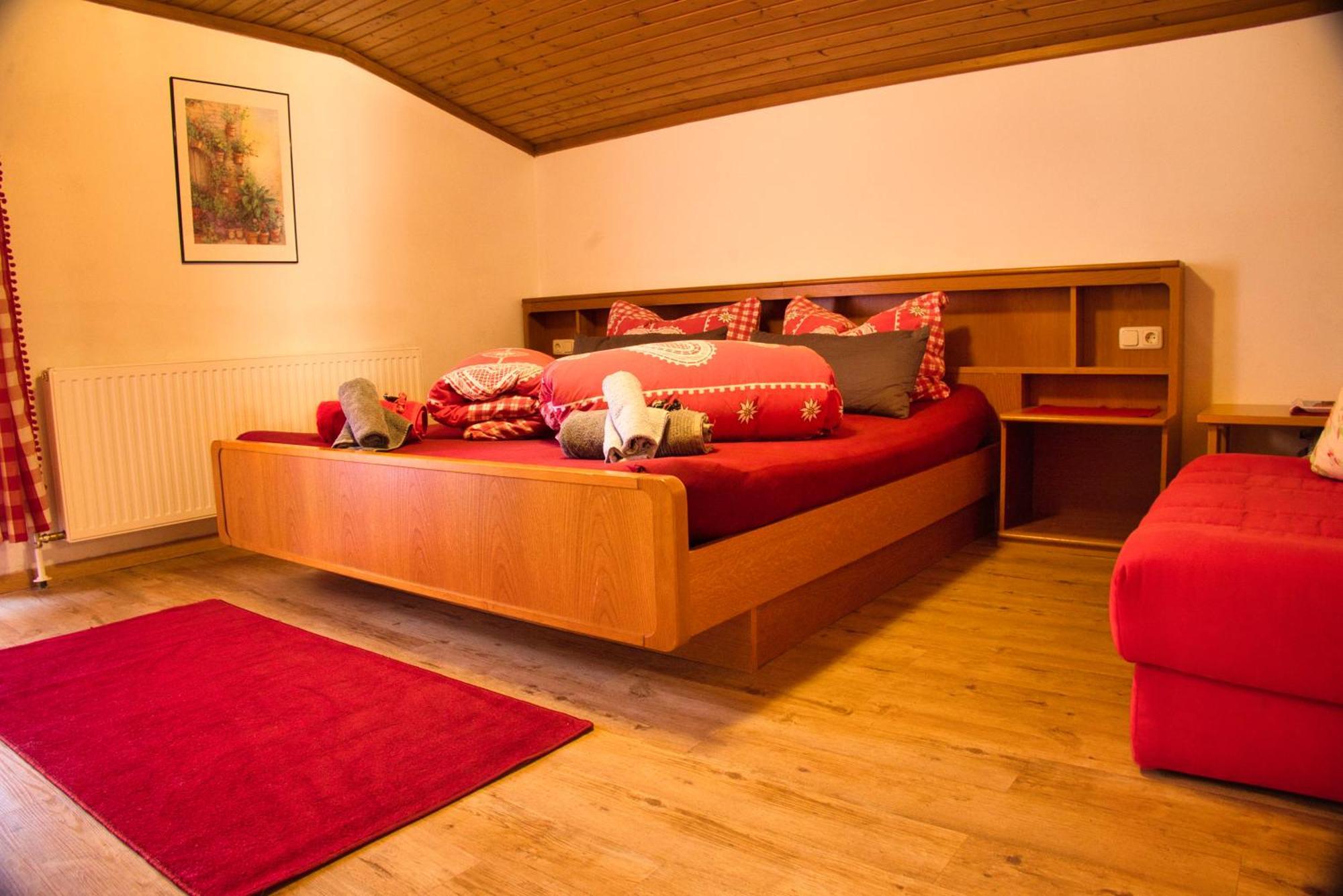 Haus Bergheim Appartement Saalbach-Hinterglemm Buitenkant foto